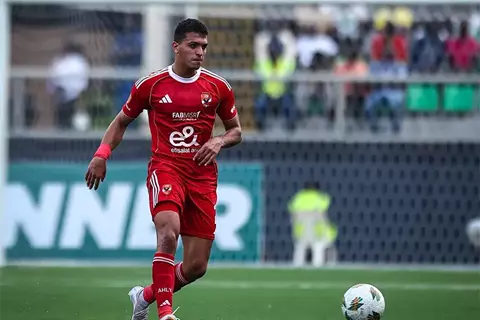 سيد مرعي: محمد صبري ضم ياسين إلى الزمالك.. ونجلي فضل الأهلي عن الأبيض وبيراميدز